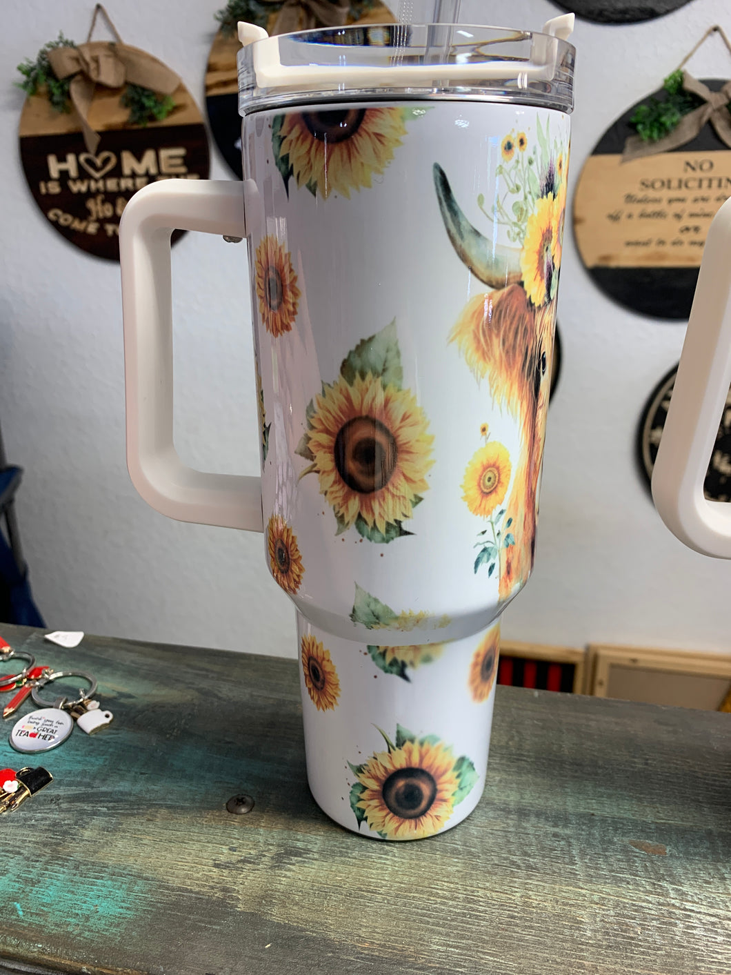 Highlander cow /Sunflower 40oz cup