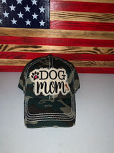 Load image into Gallery viewer, Dog Mom baseball hat
