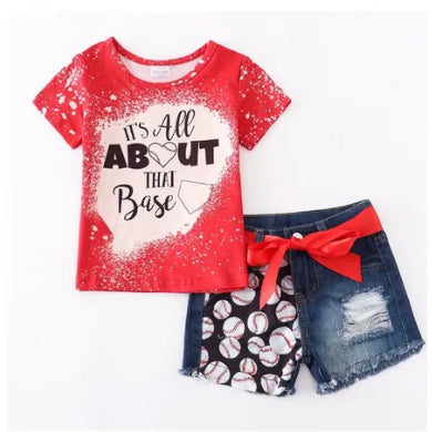 It’s all about the base outfit  (toddler)