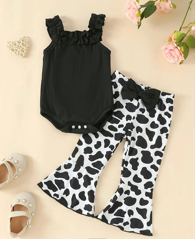 Black cow pant set (toddler)