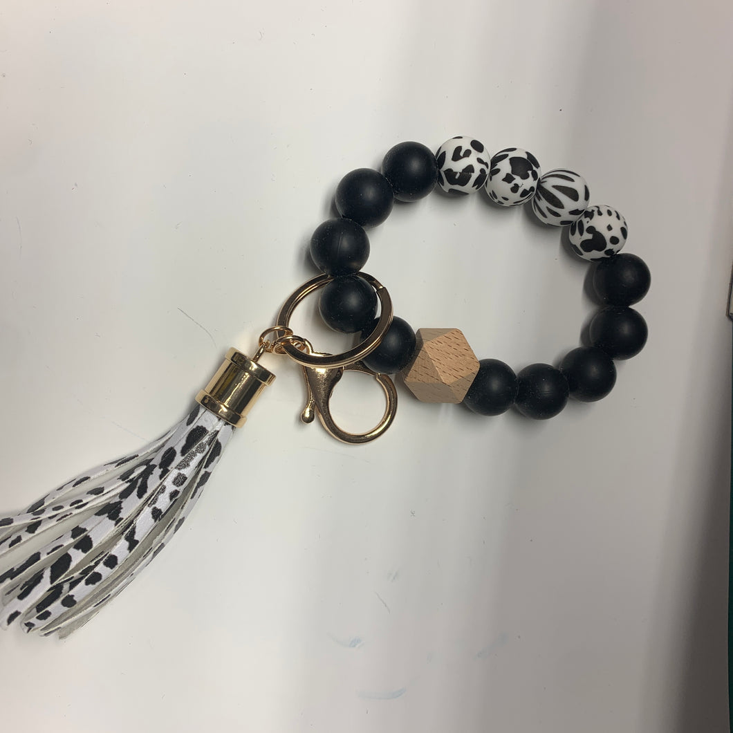 Beaded bracelet and key change